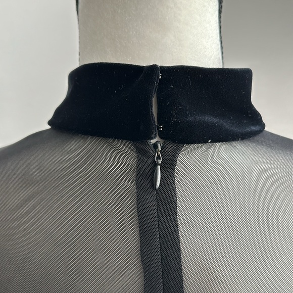 JESSICA HOWARD | Velvet Dress | Black | Size 12P - Picture 7 of 14